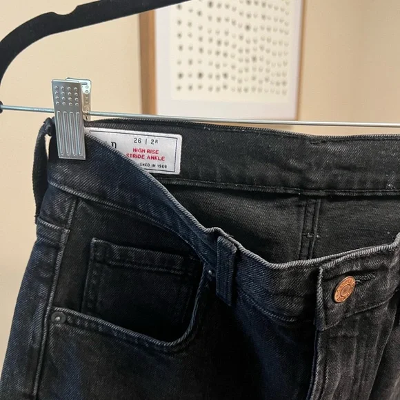 Washed Black Stride Ankle Jeans - Picture 3 of 4